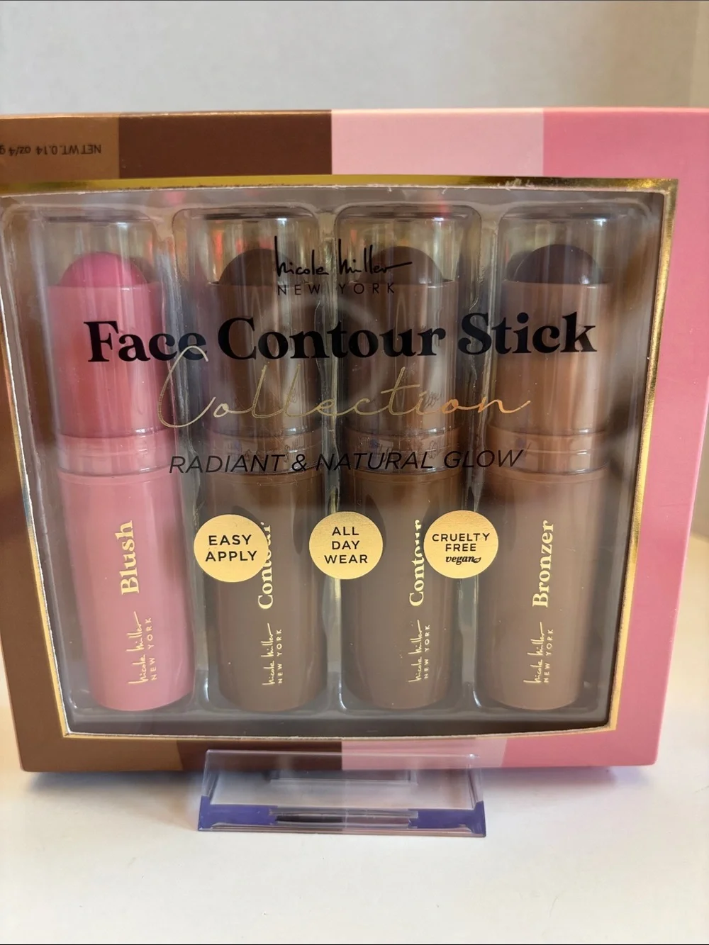 💕3/45💕Nicole Miller Face Contour Stick Collection